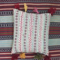 کوسن دستبافت|مبلمان خانگی و میز عسلی|قائن, |دیوار