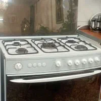 اجاق گاز 5 شعله فر دار|اجاق گاز و لوازم برقی پخت‌وپز|تهران, شهرک شهید رجایی (کوی نوبنیاد)|دیوار