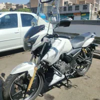 آپاچی ۱۸۰ ۹۴