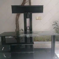 میز شیشه ای تلوزیون