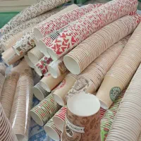 لیوان کاغذی