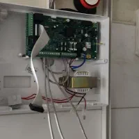 خدمات امنیت خانه