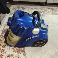 جاروبرقی Hamilton‌سالم  و2عدد پنکه نیاز به تعمیر