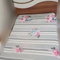 تخت یک نفره