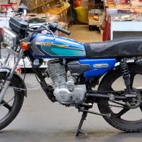 ۲۰۰ کاربرات کارخانه