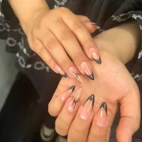 کاشت ناخن تخفیف ویژه ۳۳۰ طراحی رایگان (آموزش)|خدمات آرایشگری و زیبایی|مشهد, ولیعصر (شهرک غرب)|دیوار