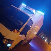 ایسوزو ۵۲۰۰ یخچالی مدل ۸۸|خودرو سنگین|شیراز, شهرک پردیس|دیوار