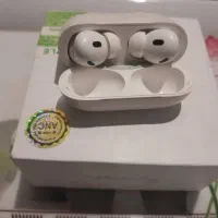 ایرپاد کاملا سالم و تمیز