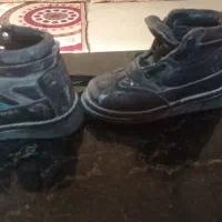 کفش مختص بچه های کف پا صاف شماره 22 با کفی