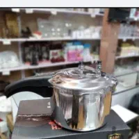 زودپز بوش چدنی طرح استیل|ظروف پخت‌وپز|شیراز, گچی|دیوار
