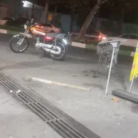 یک عدد کارت موتو با یه کارت عابر بانک گم شده