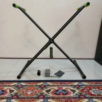 پایه ارگ حرفه ای .کیبورد. پایه ارگ . پایه میکسر .|پیانو، کیبورد، آکاردئون|همدان, |دیوار