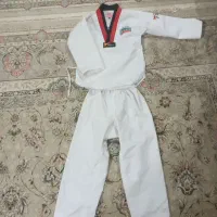 لباس تکواندو سایز ۱۲۰ در حد نو