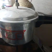 زودپز 8کیلویی فروشی|ظروف پخت‌وپز|قم, باغ کرباسی|دیوار