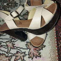 کفش و صندل در حد نو هستن