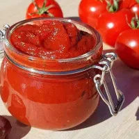رب  گوجه فرنگی خانگی