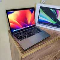 مک بوک پرو ۲۰۲۰