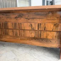 دوعدد میز در حد نو 180سانتی 9تومن 160سانتی 8تومن