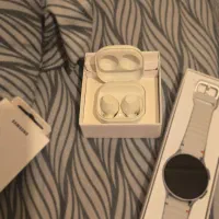 Galaxy Watch7(44m) و Galaxy BudsFE|لوازم جانبی موبایل و تبلت|اصفهان, بهارستان|دیوار