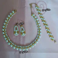 زیور آلات و اکسسوری