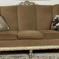 مبلمان و میز عسلی