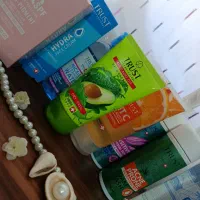 تعدادی لوازم بهداشتی