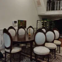 میز ناهارخوری ۸نفره بسیار تمیز