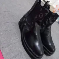 نیم بوت اسپرت|کیف، کفش، کمربند|نسیم‌شهر, |دیوار