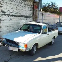 پیکان وانت ۸۲ سالم بنزینی  درحد ۹۰