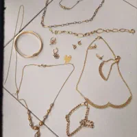 فروش چند قطعه طلا