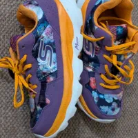 کفش اسکیچرز|کیف، کفش، کمربند|اصفهان, دانشگاه اصفهان|دیوار