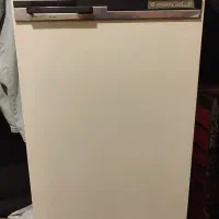 یخچال آزمایش