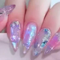 نیازمند ناخنکار و فشیال کار