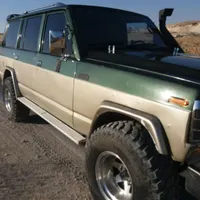 نیسان پاترول 4 در 6 سیلندر، مدل ۱۳۷۵