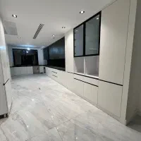 ۳۲۰ متر/ دونبش/ فول متریال/ سرایداری مقیم