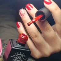کاشت ناخن