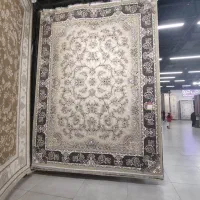 فرش کاملا نو و استفاده نشده ماشینی