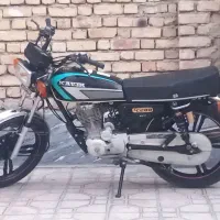 متور ۲۰۰ کویر مدل ۹۹ بسیار تمیز به شرط