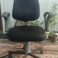 صندلی کامپیوتر سالم فقط 700