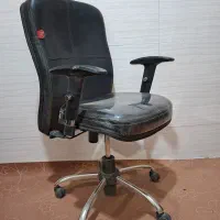 صندلی مدیریتی چرخدار