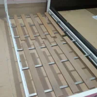 تخت یک نفره صورتی|تخت و سرویس خواب|بهمن صغاد, |دیوار