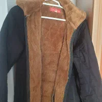 کاپشن گرم نرم|لباس|شیراز, چوگیاه‎|دیوار