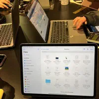 تدوین پایاننامه وترجمه دقیق روان متون به طوردقیق
