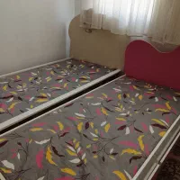 دو عدد تخت خواب