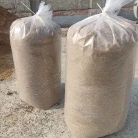 تفاله ی خرما و کشمش