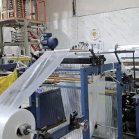 کارگر ماهر تولید نایلکس