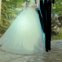 لباس عروس درحد نو کارشیک پوشیده|لباس|گرگان, |دیوار