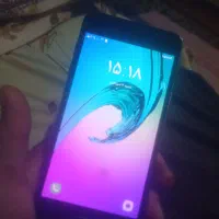 سامسونگ گلکسی A5 با حافظهٔ ۶۴ گیگابایت