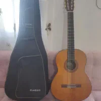 گیتار یاماها c70 اصلی