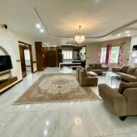 اجاره ویلا استخر دار|اجارهٔ کوتاهمدت ویلا و باغ|باغ بهادران, |دیوار